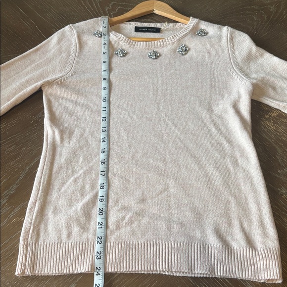 🆑 IVANKA TRUMP Blush Pink Crystal Embellished Collar Knit Pullover Sweater - Picture 12 of 13